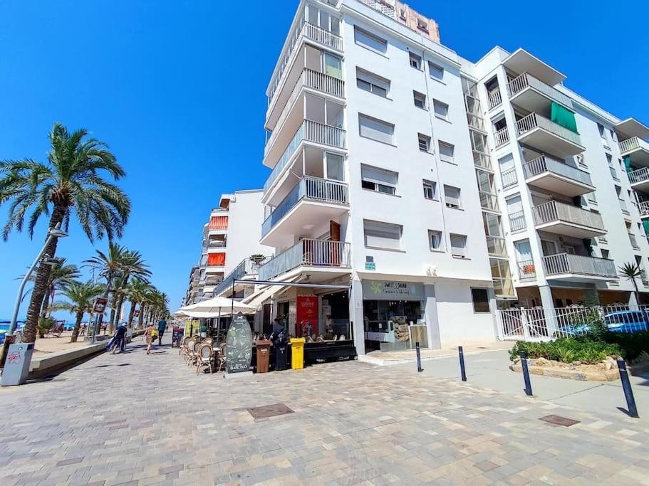 Calafellbeach.Seaviews,New Luaran gambar